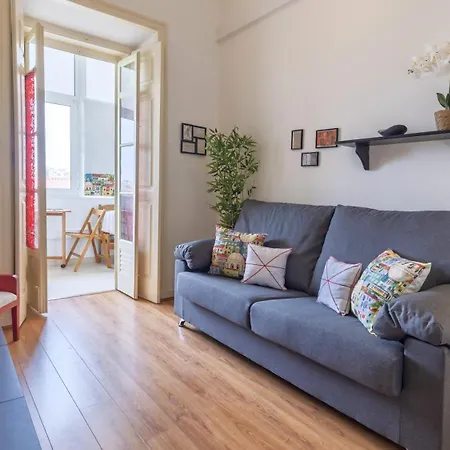 Arroios Base - 2br & Workspace By Lovelystay