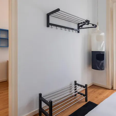 Arroios Base - 2br & Workspace By Lovelystay